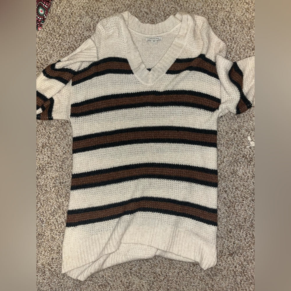 American Eagle oversized sweater